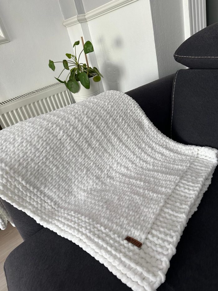 Puffy Fine Çerçeve Modeli Battaniye - Görsel 5